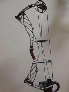 2016 Hoyt Defiant 34 Bow #3 Cam