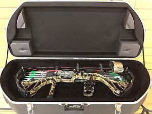 Bowtech RPM 360 RH Compound Bow 24-30" Draw, 60-70# With SKB Case & Arrows