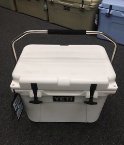 YETI ROADIE 20 TUNDRA COOLER WHITE