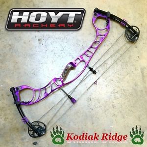Hoyt Faktor 34 Purple Compound Target Bow RH 50-60# 27-29"