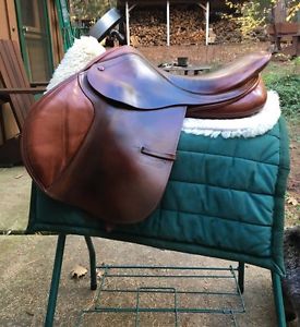 17.5" ALBION KONTROL Close Contact Jump saddle - CHEAP!! Made in England.