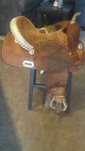 15.5 in billy cook barrel saddle