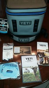 YETI Hopper Flip 12 Soft-Side Gray/Blue Cooler Bag YHOPF12G SHIPS FREE IN USA