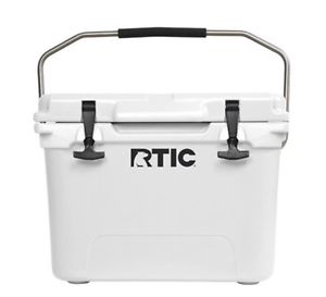 BRAND NEW RTIC 20 COOLER WHITE! IN STOCK READY TO SHIP! HALF YETI ROADIE PRICE!!