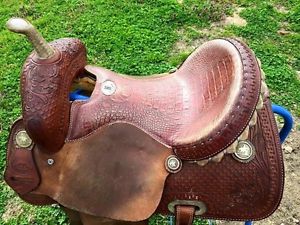 15   HR Barrel Saddle