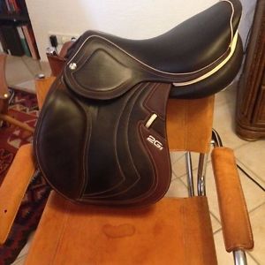 2016 CWD Mademoiselle 2GS Luxury French Jumping Saddle Gorgeous Brown 17.5"