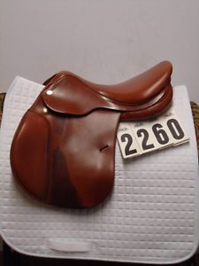 Prestige Red Fox 17" seat 35 cm Tree CC Jumping Saddle **Great Deal**