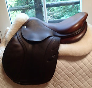 17" CWD Saddle - Full Calfskin - 2008 - SE01 - 2L Flaps - 4.25" dot to dot