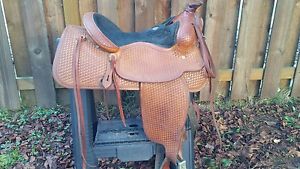 Custom western saddle