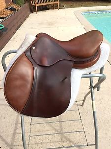 Antares Hampton Classic Saddle 16.5