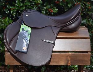 *NEW* Passier Arktur Jump Saddle – 16.5” **** 7 Day Trial Offered ****