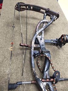 Hoyt Carbon Element Package Lefthand 65lbs Fuel Cam