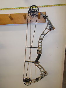 Darton DS-3800 LH Camo 60# 25"-31" Draw Bare Bow
