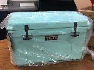 YETI SEAFOAM TUNDRA 45QT - BRAND NEW - LIMITED EDITION - BEYOND RARE