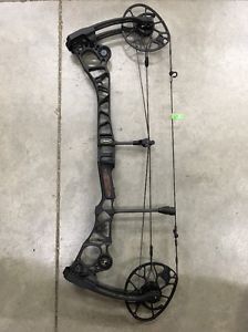 Mathews Halon 7 RH 60# Compound Bow