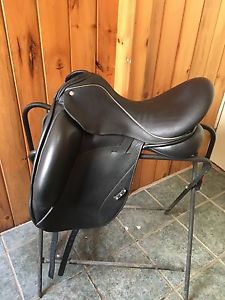 custom saddle-star