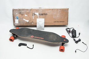boosted board dual plus V1 original box remote charger and cords new belts works
