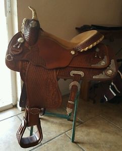 Lamb reining pleasure saddle 15.5 wide bars leather silver and breastcollar