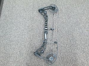 Mathews Halon 6 Right Handed 27" 60-70 LB Bow