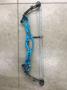 Hoyt Podium X 40 RH 60 Compound Bow Spiral Pro