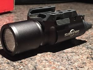 Surefire X300 Weapon Light **Boxed & Mint**