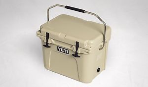 *NEW* Yeti Roadie 20 Quart Tan Hard-Side Cooler Ice Chest FAST SHIPPING!! YR20T
