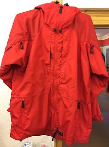 Paramo Alta 2  Ladies Jacket Size Medium BNWT