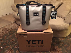 Yeti Hopper 30, Soft Side Cooler Fog Gray/Tahoe Blue, Brand New, in Box