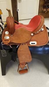 Double C Western Saddle, size: 13", Chestnut with RED gator seat.