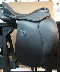 Kieffer Inzell  17" Black Dressage Saddle