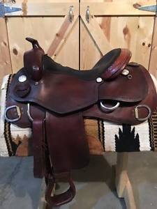 16" Rocking R Training Saddle