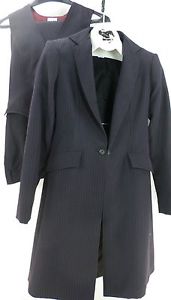 Reed Hill Saddleseat Ld 3p suit Navy Pin  poly size 16 - USA