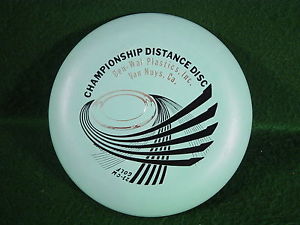 1980 -1982 CHAMPIONSHIP DISTANCE DISC made by BEN-WALL PLASTICS PUPPY GOLF DISC