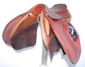 17.5" CWD 2G SADDLE.(SO17314) FULL CALF LEATHER. VERY GOOD CONDITION !! - DWC