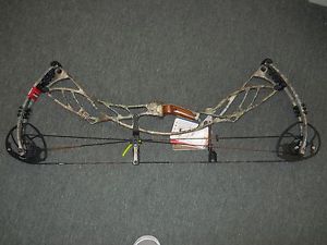 Hoyt Defiant Turbo BRAND NEW!!