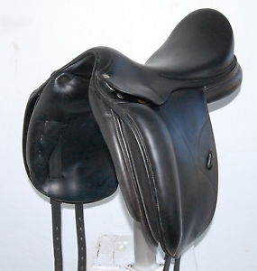 17.5" AMERIGO DRESSAGE SADDLE (S99103031)FULL CALF GOOD CONDITION!! - XVD