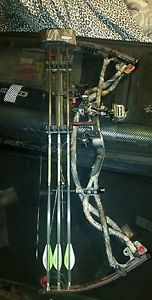 Hoyt Carbon Element Bow