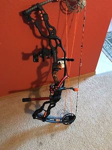 hoyt carbon spyder compound bow Turbo