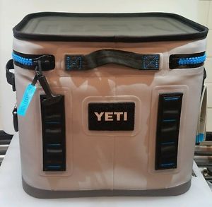 Yeti Hopper Flip 12 portable LEAK PROOF cooler Gray/Tahoe Blue BEACH CAMPING