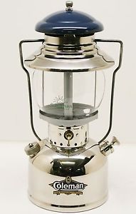 COLEMAN CANADA LANTERN 200  3/56  EXCELLENT CONDITION