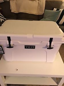 Yeti Tundra 45 White New