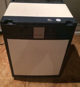 Dometic Ds20-60 Kühlschrank 12 Volt / 230 Volt Minibar - Camping Schiff Womo