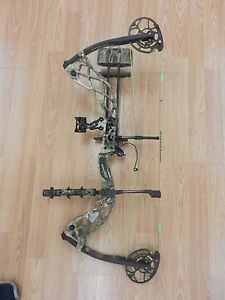 Bowtech Carbon Icon Compound Bow right hand Hand