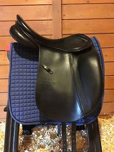 Stubben Scandica DL 17.5 inches Saddle