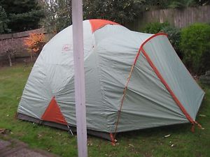 REI Basecamp 6 Tent Excellent condition