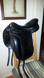 Amerigo Special - 2014 Dressage saddle w/ Calfskin & Sienna Flap 17.5" m/w