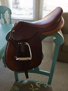 Slightly Used Pessoa Rodrigo Pony Childrens Close Contact English Saddle 15