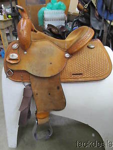 Saddlesmith Janet Stover Edition 13 1/2" Barrel Saddle Lightly Used