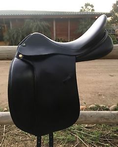 17" Prestige Modena Dressage Saddle
