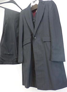 Reed Hill Mens Saddleseat 3 Pc Suit Black Pin  Wool Blend 50 - USA